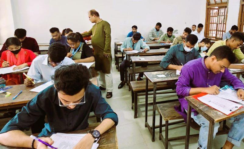 বাউবির এইচএসসি পরীক্ষা শুরু